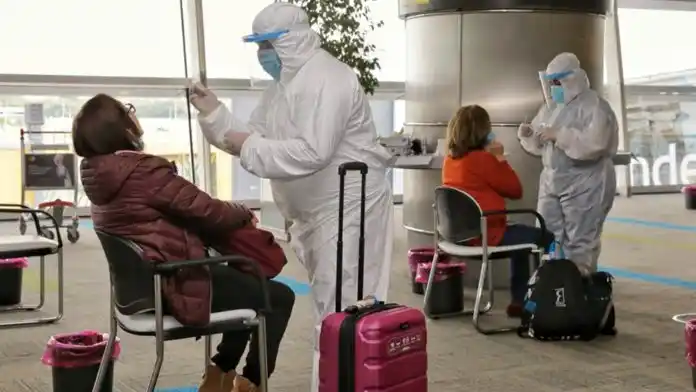 Hisopados en Ezeiza: Salud pide que se investigue por resultados en tiempo récord y posible estafa