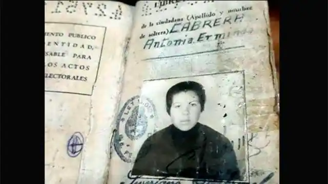 Trabajó de cartonera, una familia la cobijó y busca sus familiares en Entre Ríos