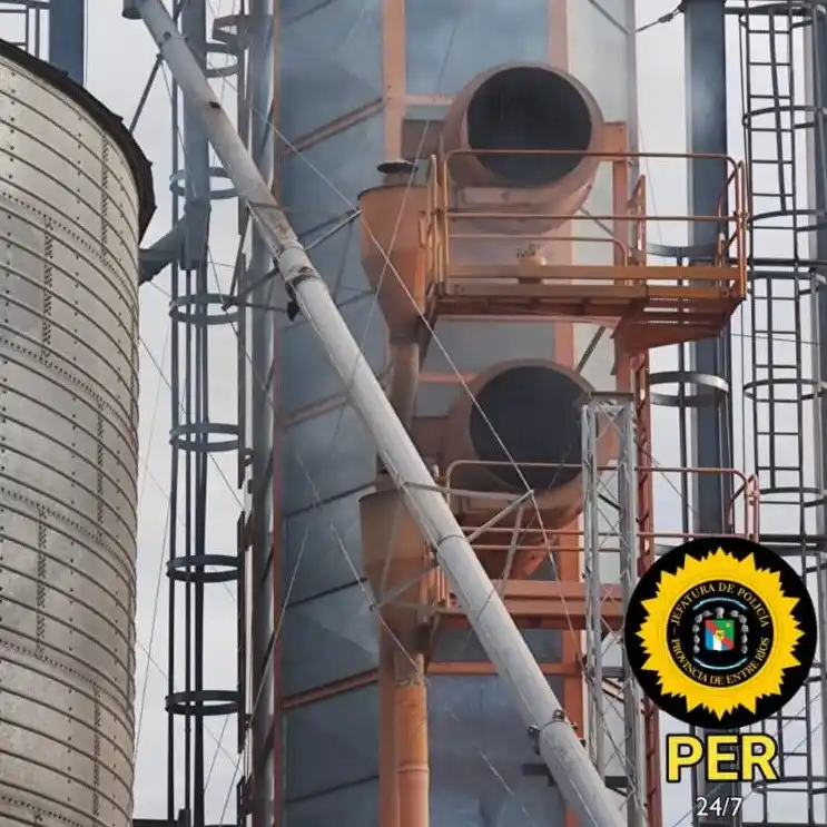 Principio de incendio en una secadora de granos de General Campos