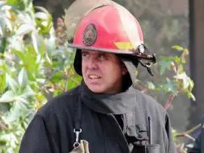 Quién era Eduardo Conesa, el bombero de Lanús fallecido en el incendio de Barracas