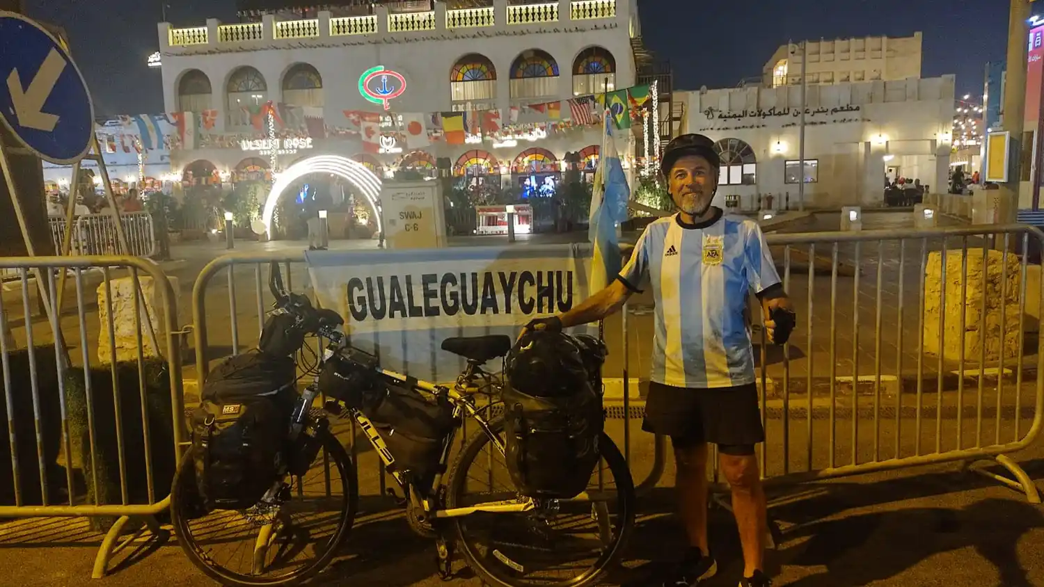 Un gualeguaychuense inicia una nueva travesía para llegar en bicicleta al Mundial 2026