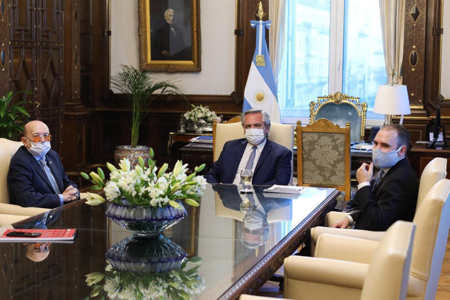 Alberto Fernández recibió al empresario Alfredo Coto