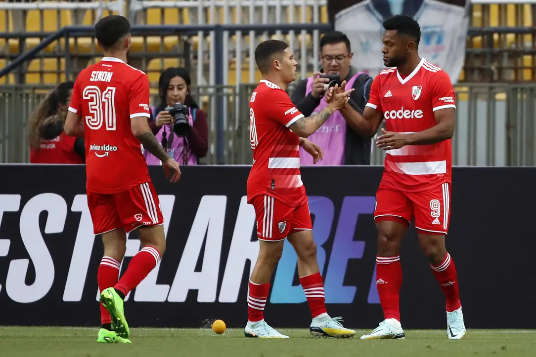 River derrotó 4-3 a Colo Colo en el penúltimo partido de Gallardo