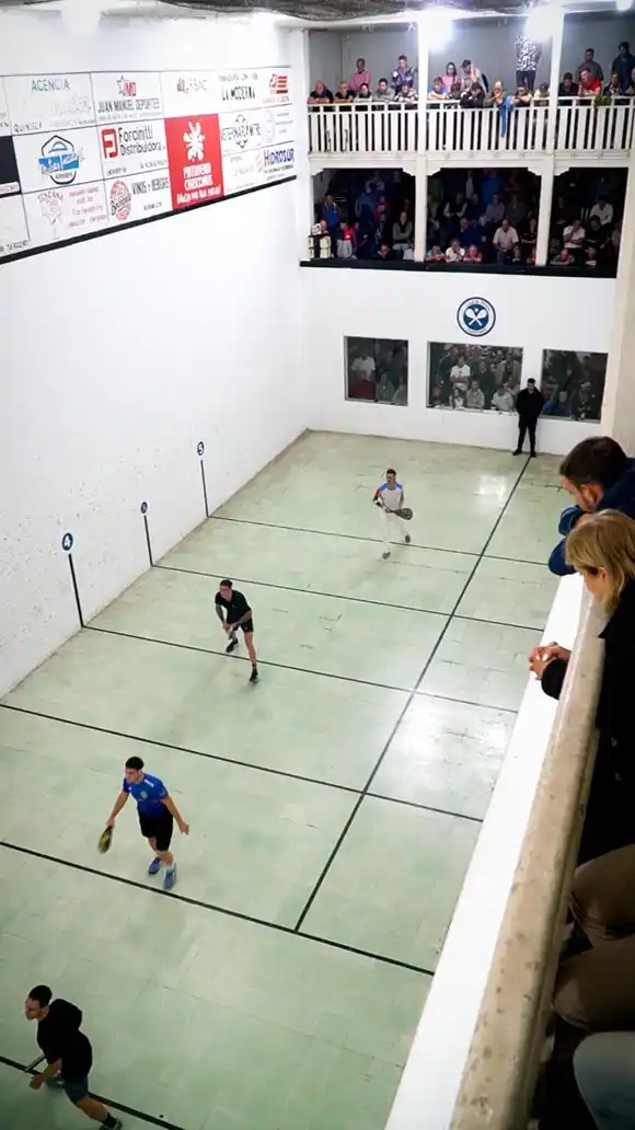 El Club de Pelota Chascomús se prepara para un duelo histórico en el marco de su centenario