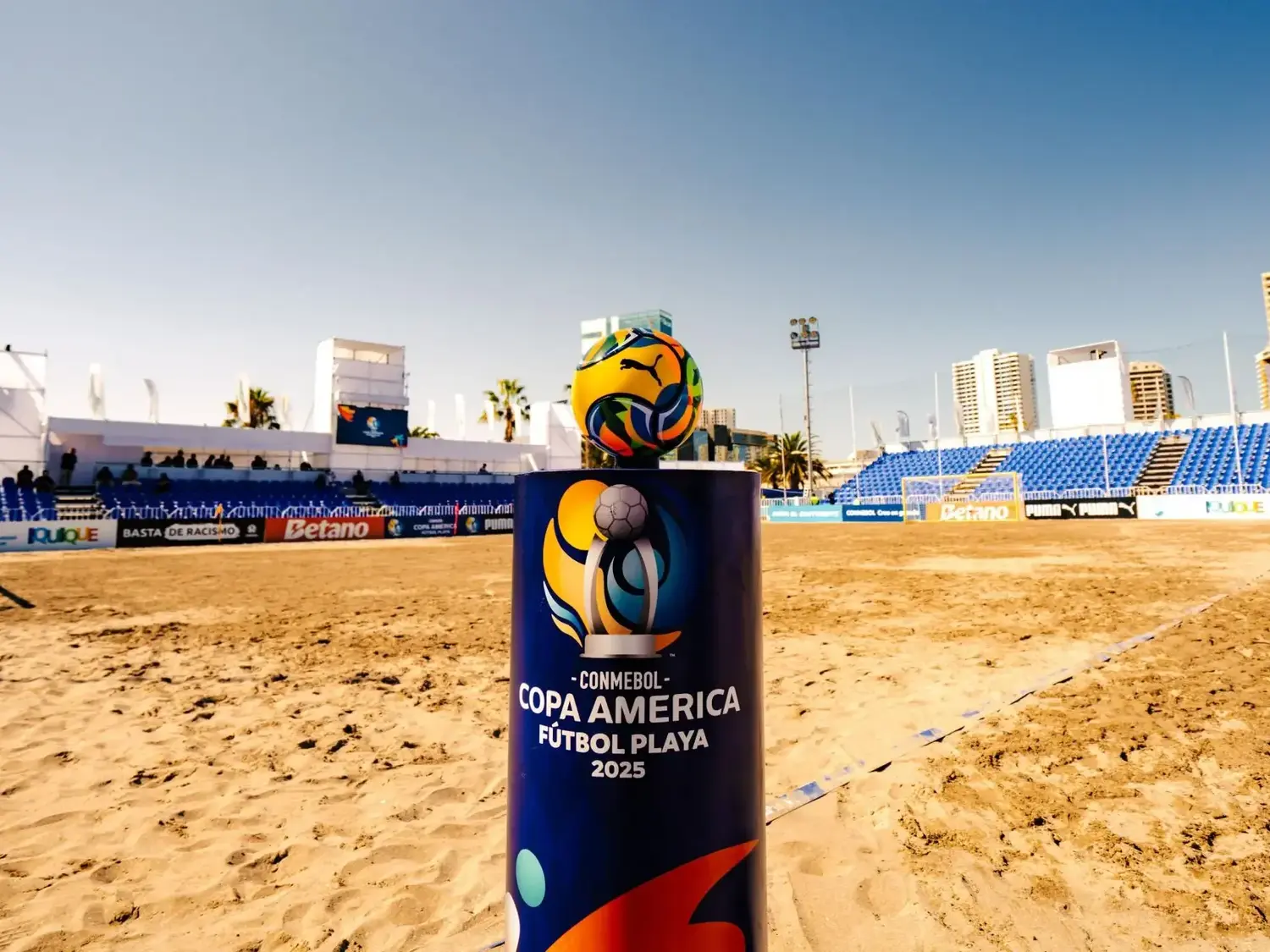 Se disputa la Copa América de fútbol playa en Chile. Foto: Conmebol