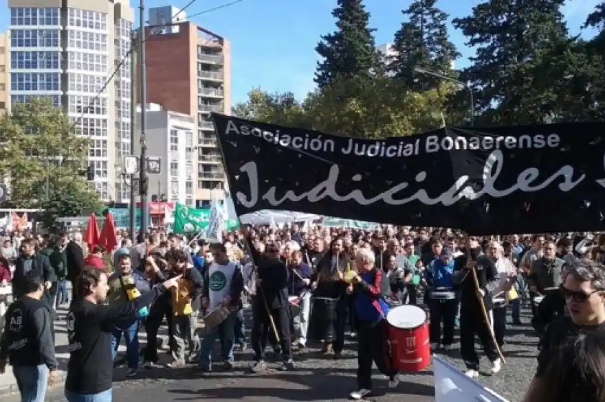 Judiciales bonaerenses vuelven al paro miércoles y jueves 