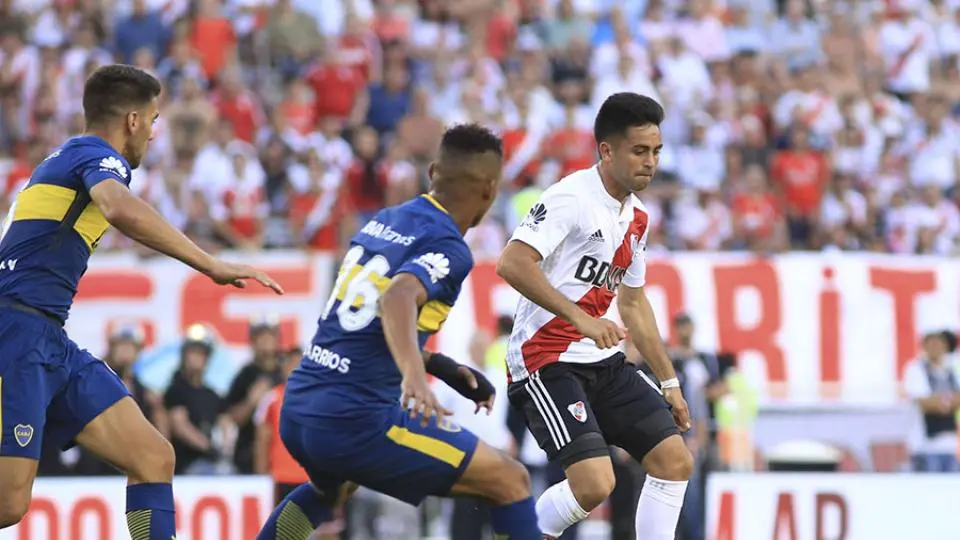 Macri quiere visitantes; los clubes tienen que decidir