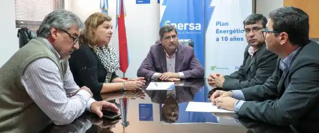 Enersa iluminará con tecnología LED cruces de caminos y puntos viales críticos