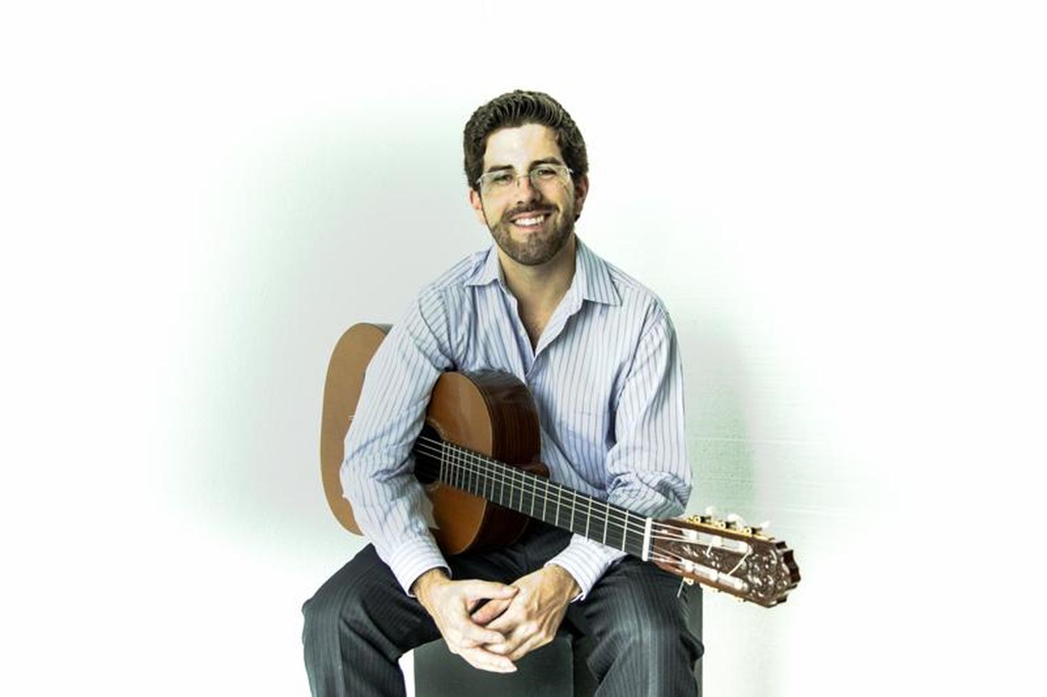 El tandilense Marcos Dalmacio lanzó una plataforma didáctica sobre guitarra