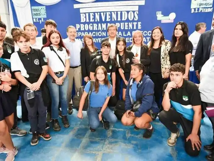 Invitan a jóvenes a sumarse a la
2.a edición del Programa Puente