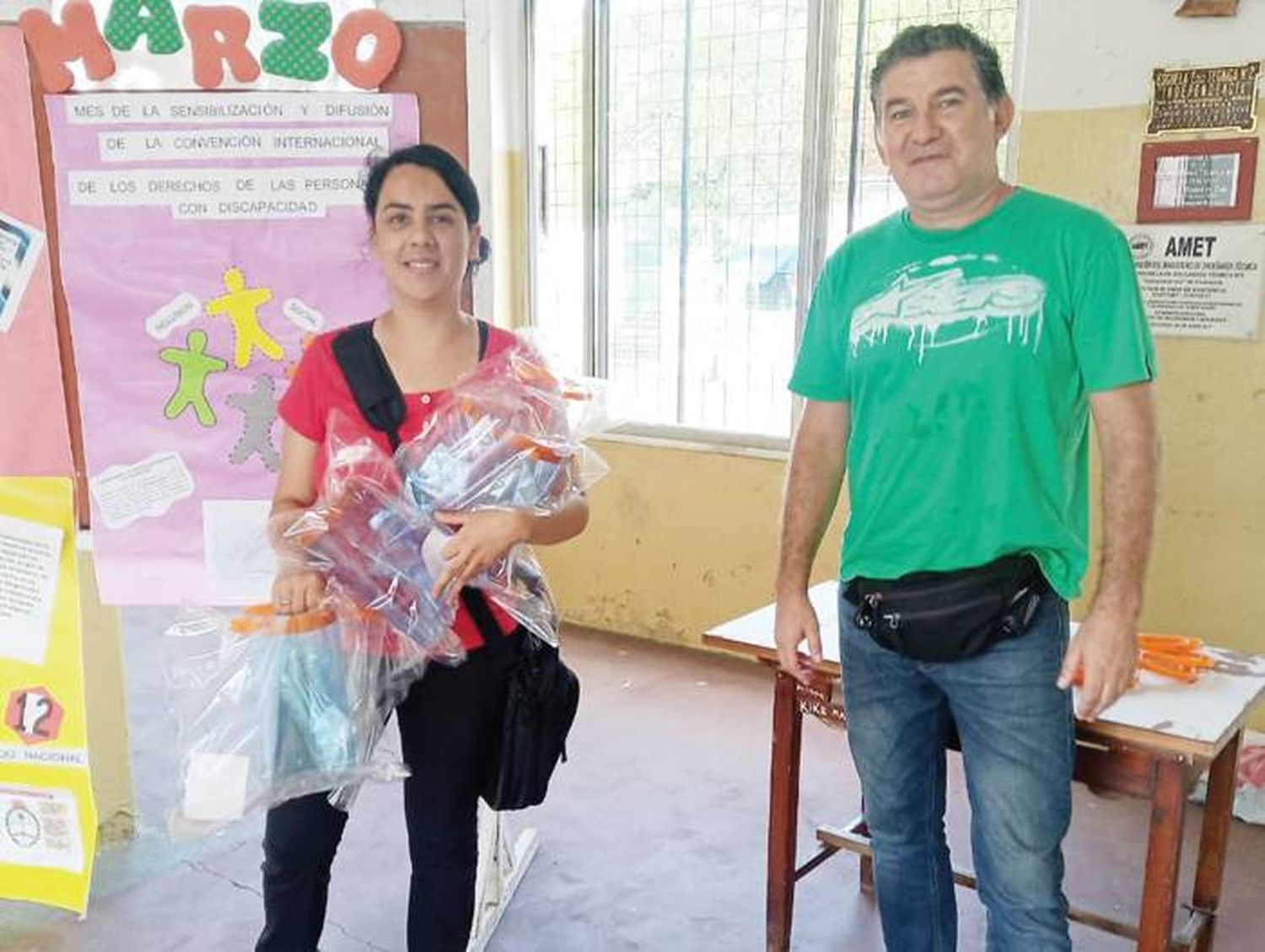 La Escuela Técnica N°2  hizo entrega de las  máscaras faciales