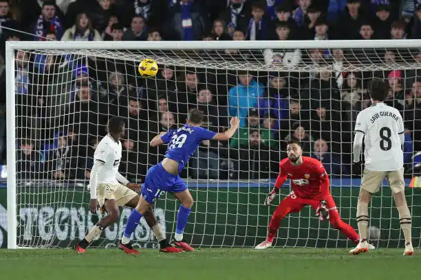 Getafe derrotó a Valencia