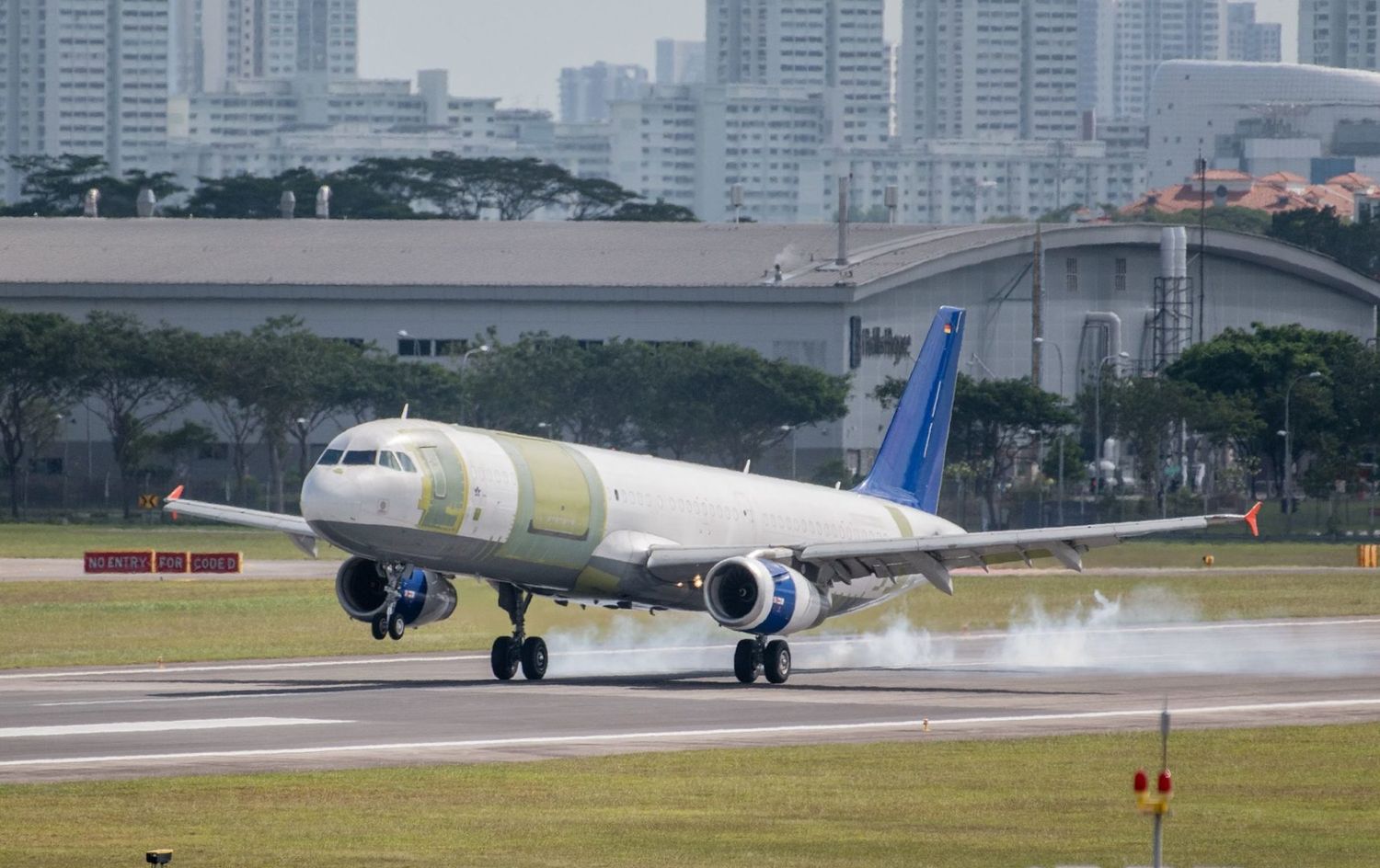 AerCap delivers its first Airbus A321 cargo conversion to IndiGo