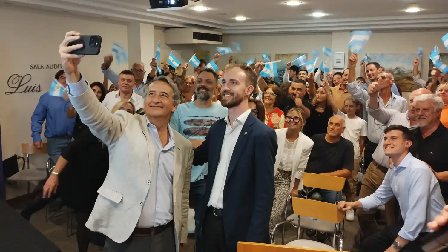 Nicolás Mayoraz - Diputado nacional por Santa Fe de LLA / Bryan Mayer - Candidato a convencional constituyente por el Dpto. Castellanos - 2