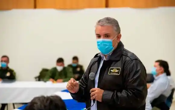 DUQUE PIDE LEVANTAR BLOQUEOS y permitir el abastecimiento: hizo visita relámpago a Cali