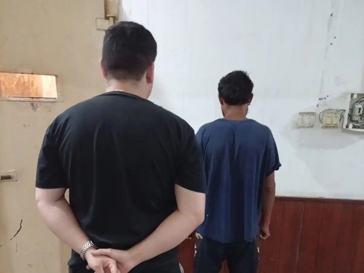 El masculino fue trasladado a la Alcaidía de Melincué en calidad de detenido.