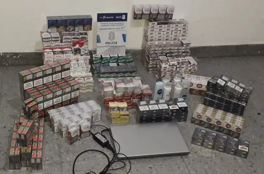 Detuvieron a una pareja que robó cientos de atados de cigarrillos