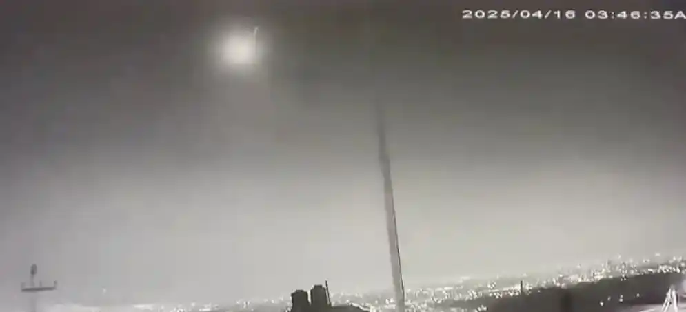 Susto y estruendo en la Ciudad de México: aclaran qué fue el fenómeno que iluminó el cielo