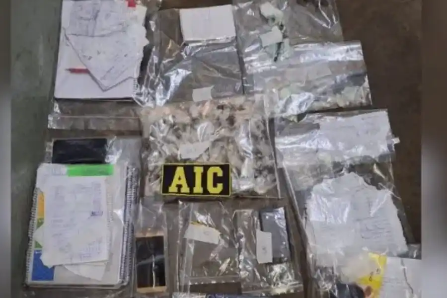 Crimen del policía en el hospital de Rosario: descubrieron un "búnker de droga" en el pabellón de Lencina