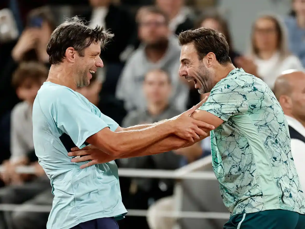 Zeballos y Granollers celebran el triunfo de este sábado en el Philippe Chatrier. Foto:Benoit Tessier - Reuters