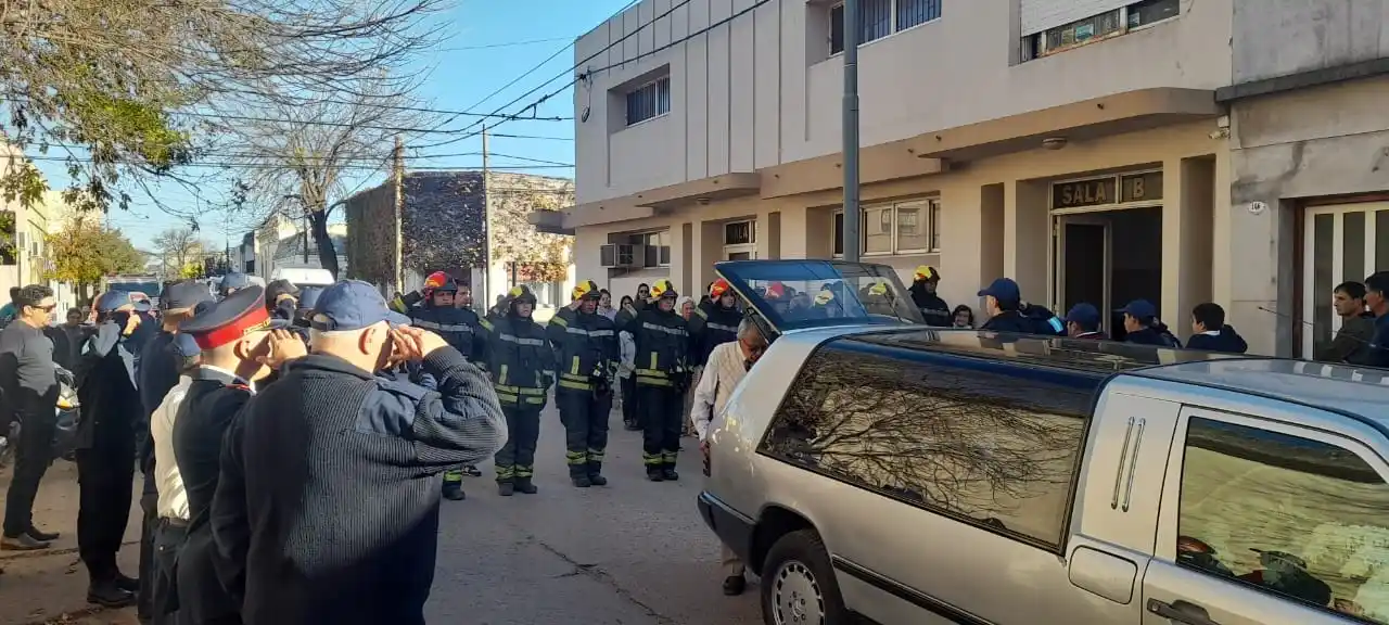 Emotiva despedida de Sargento 1º Miguel Ángel Del Antonia