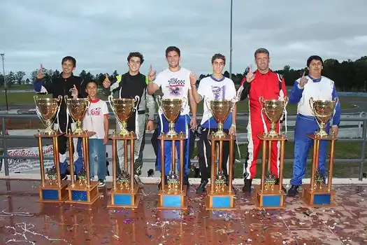 Dodera se consagró campeón entrerriano en 110 Mayores