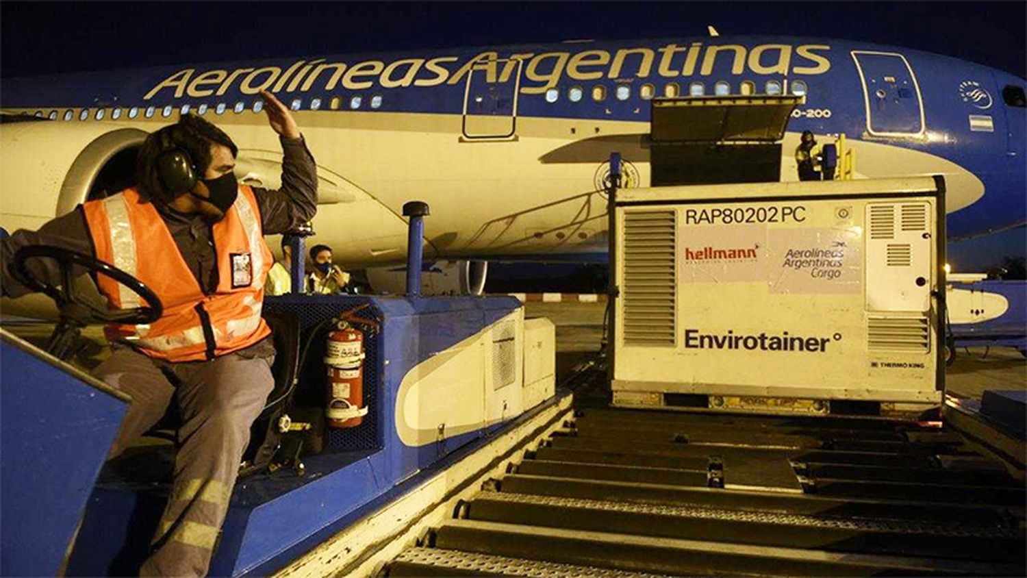 Llegó vuelo con 1,4 millones de vacunas y se esperan otros dos aviones