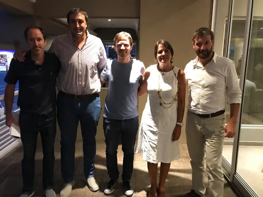 Autoridades comunales se reunieron con el ministro de Producción de la Provincia