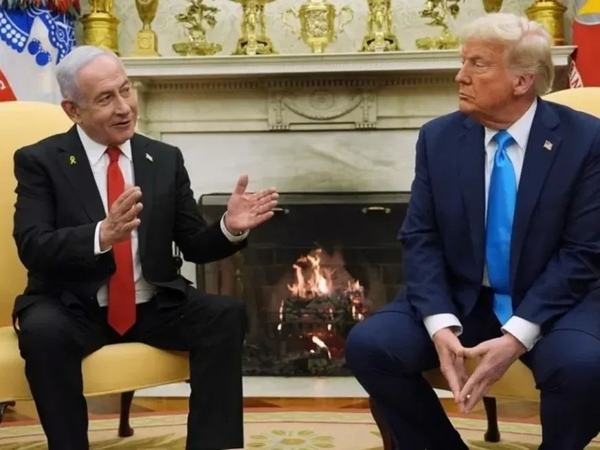 Donald Trump recibió al primer ministro de Israel, Benjamin Netanyahu, en la Casa Blanca. Evan Vucci/AP/DW