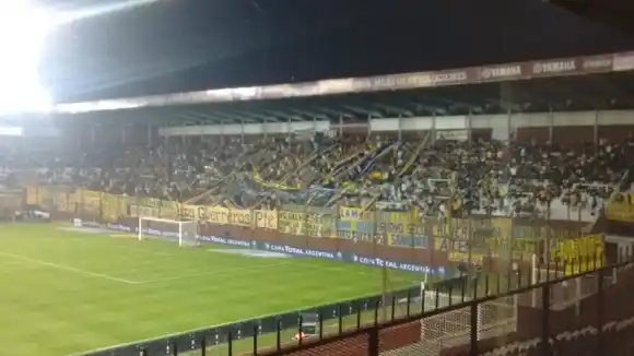 Oficial: Central llevará 6.500 hinchas a La Fortaleza para el partido frente a Lanús