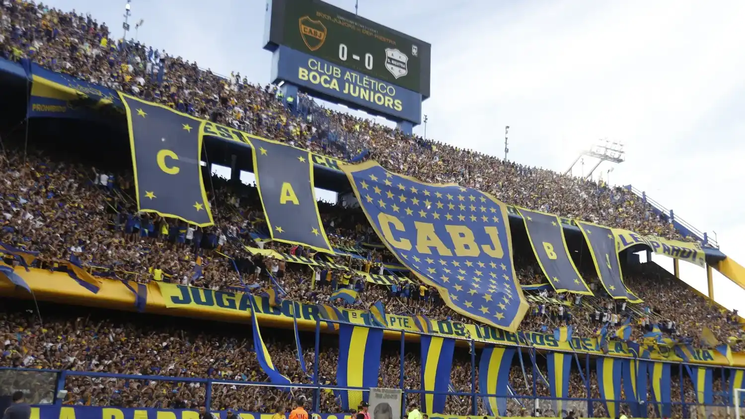 La cabecera local de la cancha de Boca.