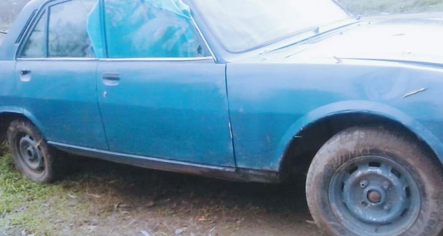 No consiguen alquiler barato y duermen en el auto hace una semana