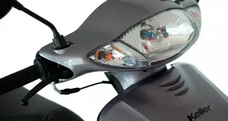 Le robaron la moto a un mensajero cuando entregaba un pedido de heladería