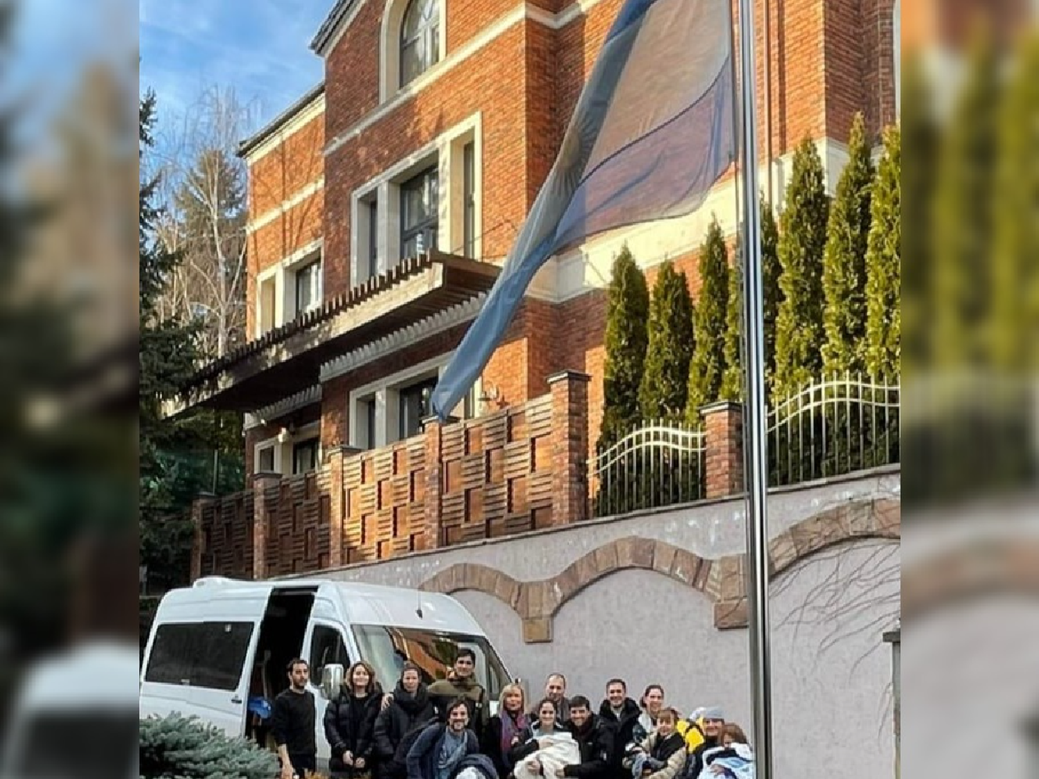 Están a salvo los argentinos que fueron a Ucrania a conocer a sus bebés de vientres subrogados