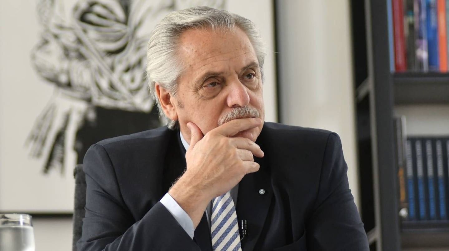 El Gobierno derogó el DNU de Alberto Fernández que obligaba al Estado a contratar a Nación Seguros