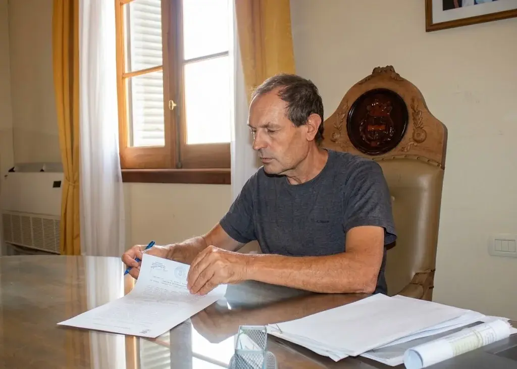 Problemas para un intendente bonaerense: la Justicia le ordenó entregar información sobre obras y una crisis hídrica