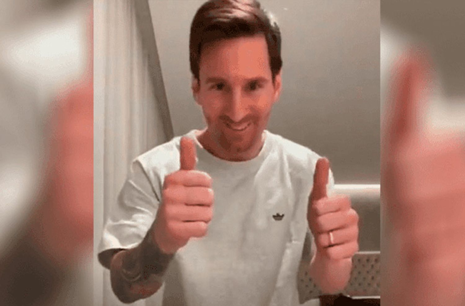 Con nuevo look, Messi se animó al desafío del los 10 jueguitos con el papel higiénico