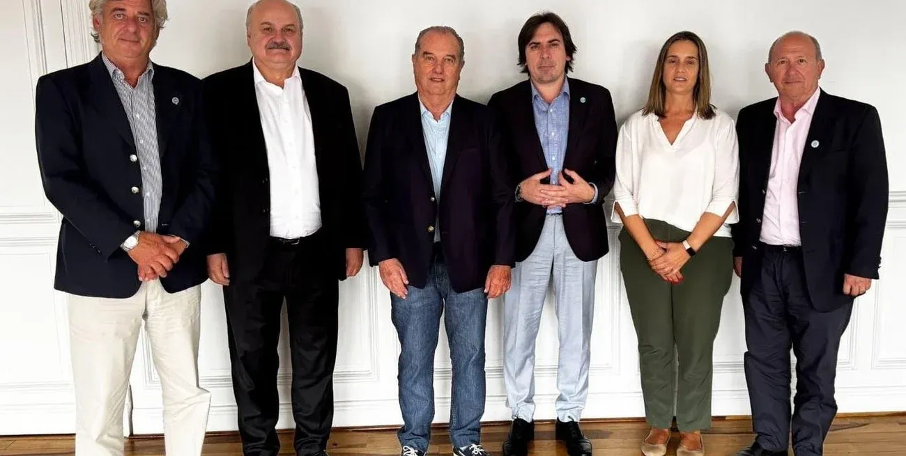 Autoridades del IPCVA y de la Mesa de Enlace.