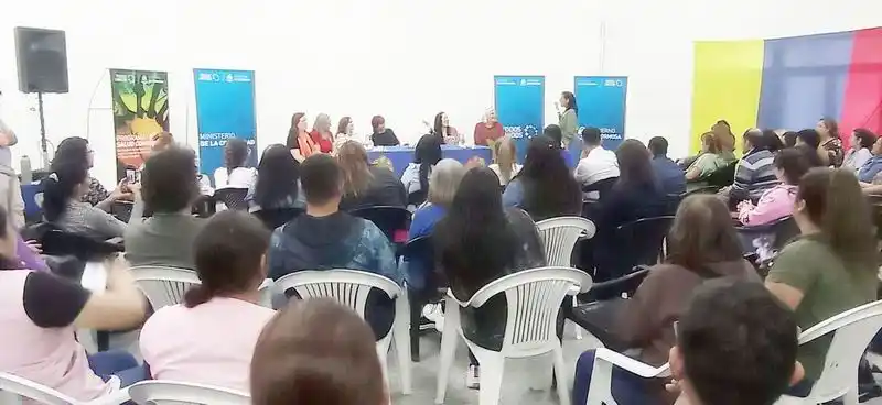 Narradoras desplegaron el arte de la 
oralidad en el Centro Ocupacional Inclusivo