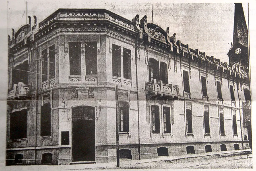 Los tres edificios de la Municipalidad