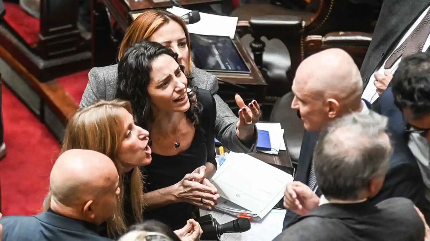 Milei respaldó a Espert tras escándalo en Diputados: “En octubre podemos terminar con ese castigo llamado kirchnerismo”