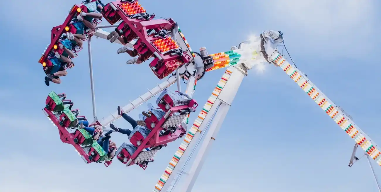 Arabia Saudita: una atracción 360° se desplomó y dejó 23 heridos - 1