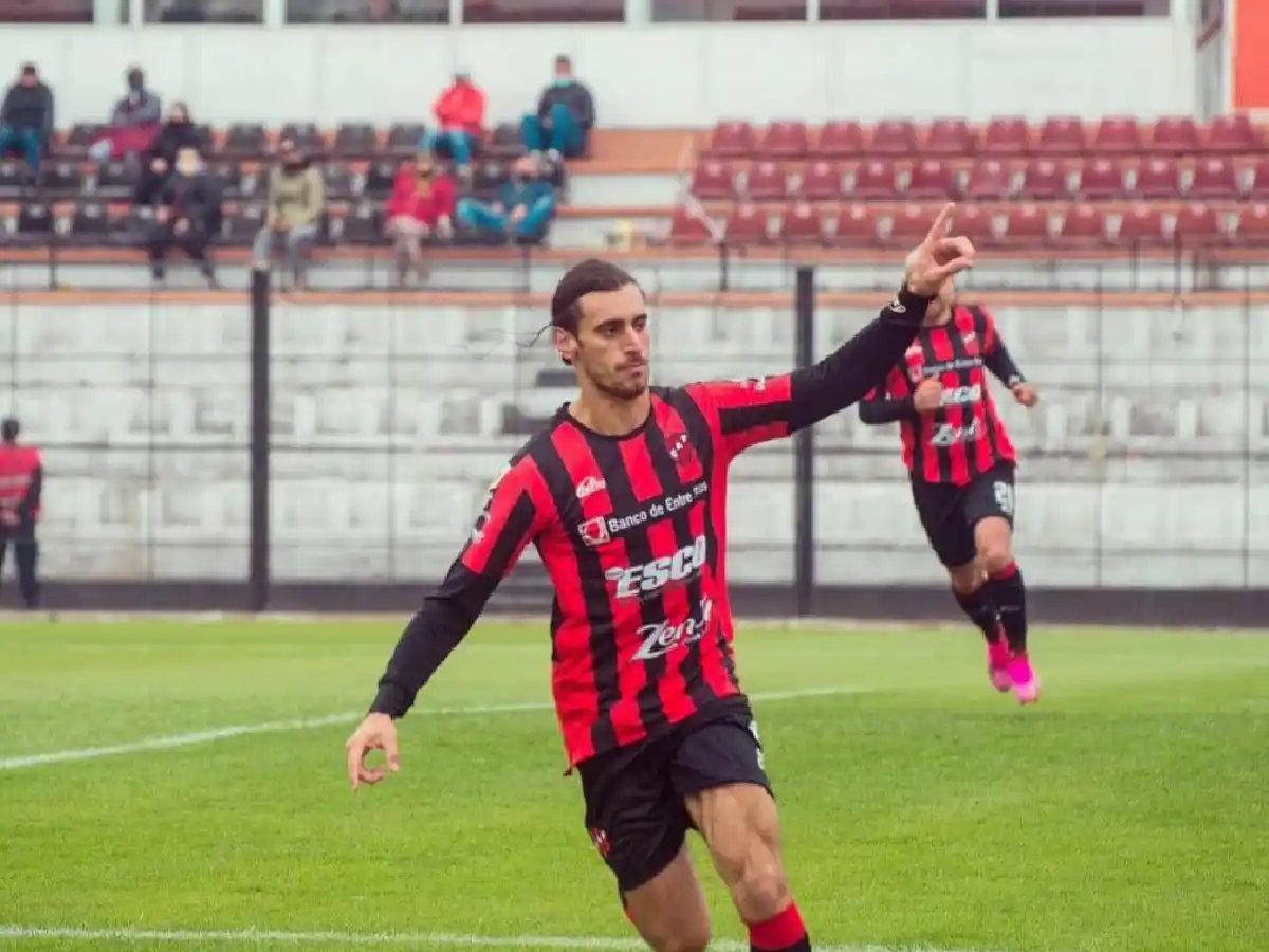 Vélez contrató a un goleador uruguayo