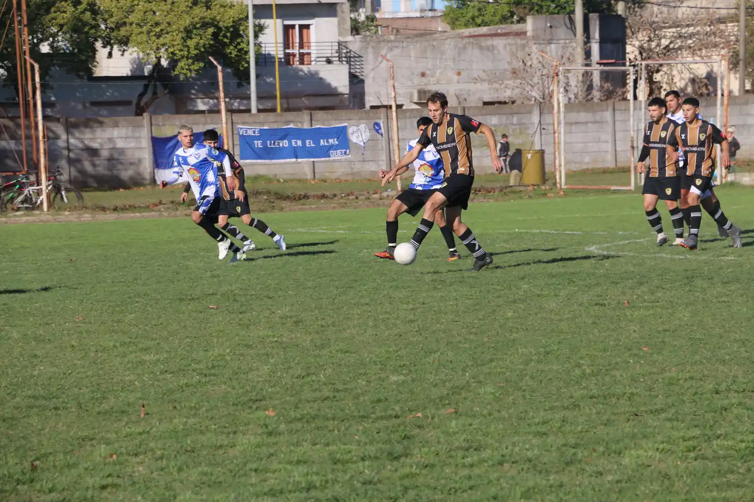 La  Vencedora goleó a Deportivo Gurises