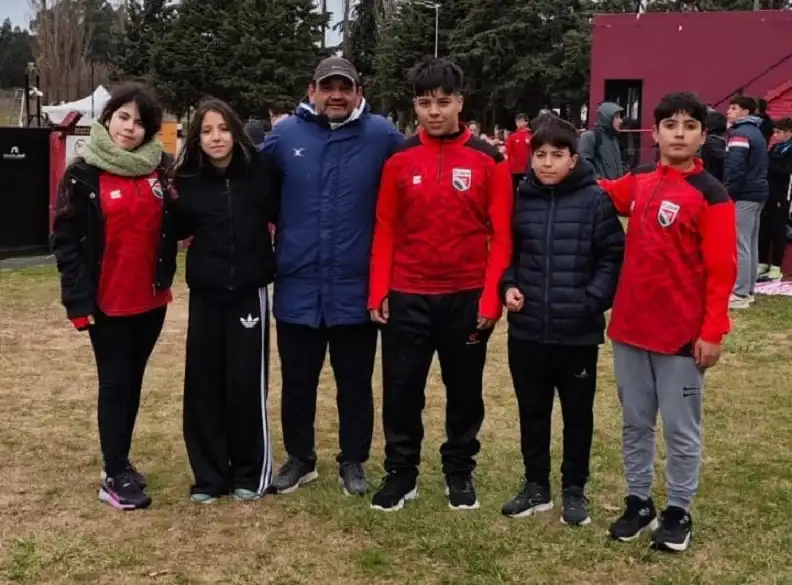 Atletas crespenses se destacaron en el Campeonato Nacional U14 disputado en Tandil