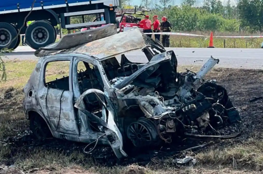 El Peugeot 307 que se cruzó de carril