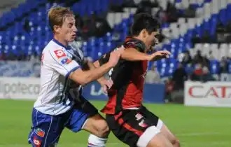 Godoy Cruz frenó las ilusiones de Colón