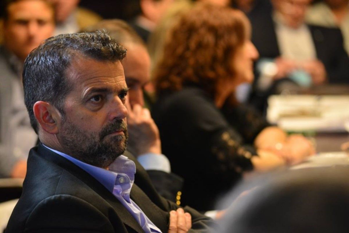 Kneeteman se suma a la campaña de Frigerio