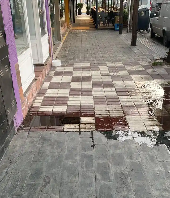 Robo de medidores en el centro y a plena luz del día