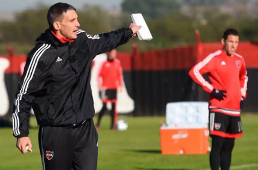 Diego Lemme: «Vojvoda va a ser el próximo técnico de Defensa”